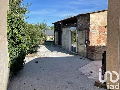 Maison, 248 m²