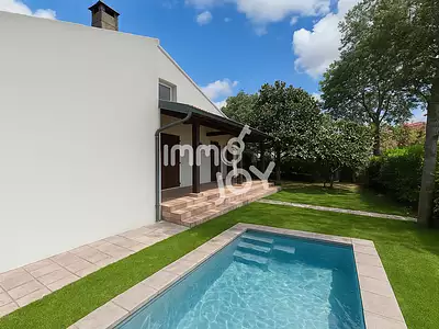 Maison, 250 m²