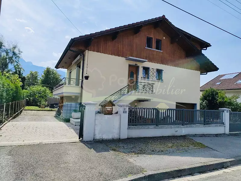 Maison, 160 m²