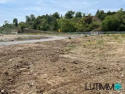 Terrain, 339 m²