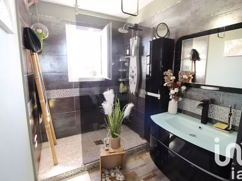 Maison, 157 m²
