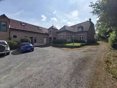 Maison, 240 m²