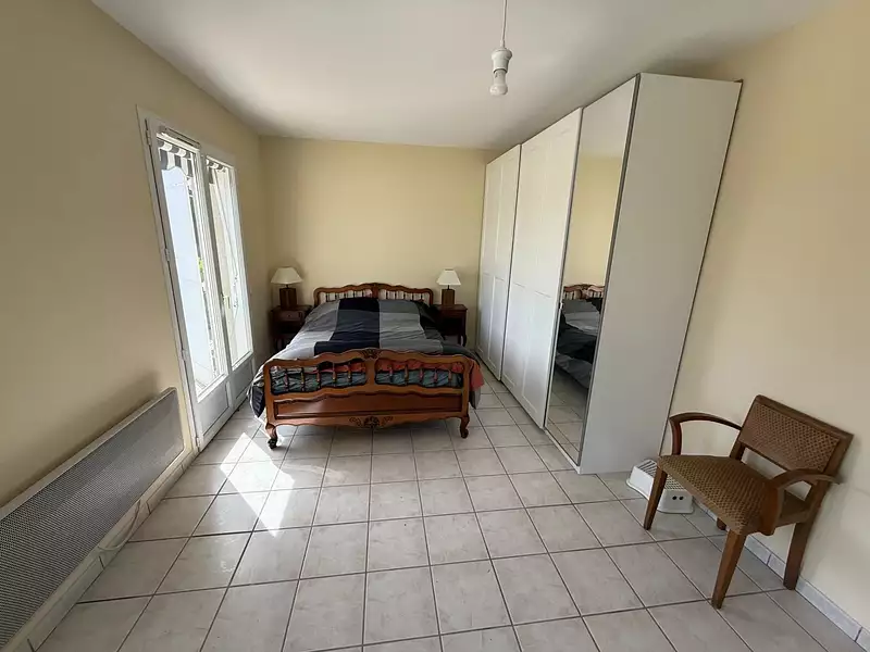 Maison, 240 m²