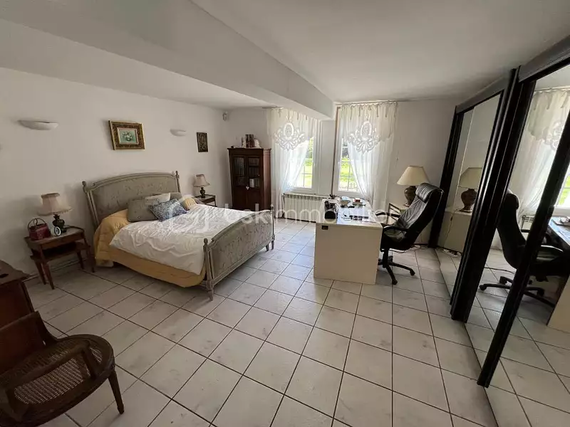 Maison, 170 m²