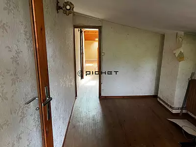 Immeuble, 120 m²