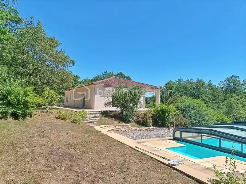 Maison, 132 m²