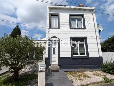 Maison, 242 m²