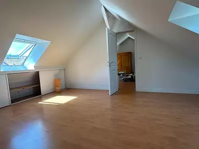 Maison, 221 m²