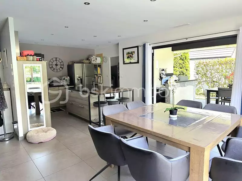 Maison, 147 m²