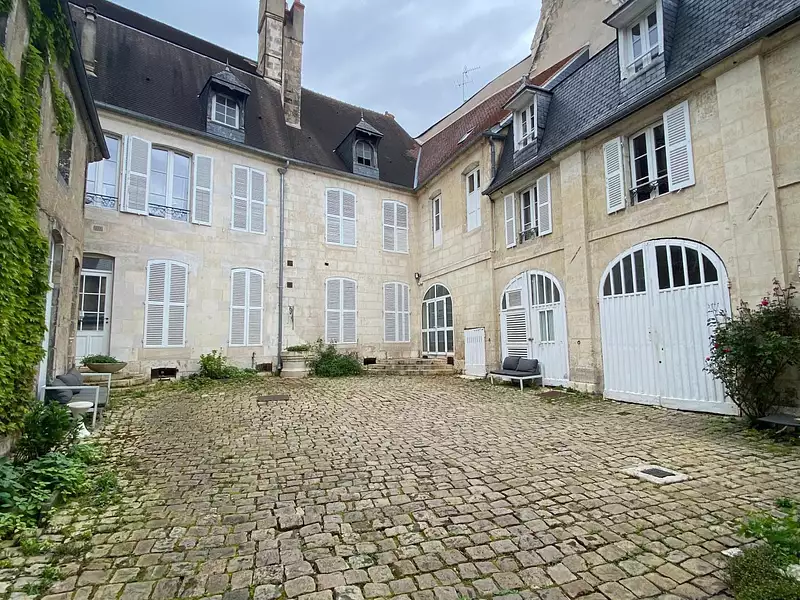 Maison, 550 m²