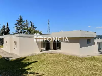 Maison, 177 m²