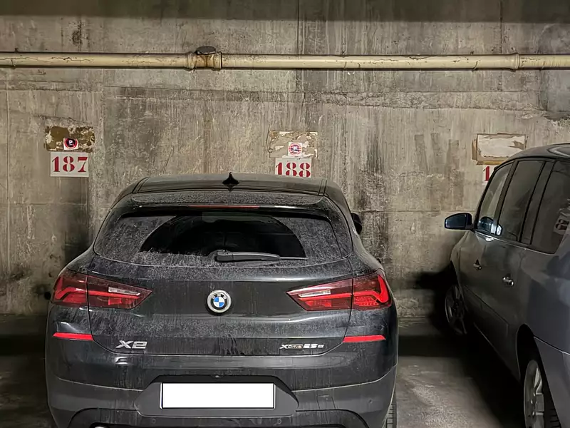 Parking, 12 m²