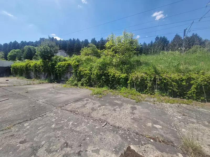 Terrain, 1 105 m²