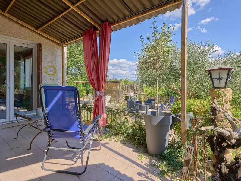 Maison, 147 m²