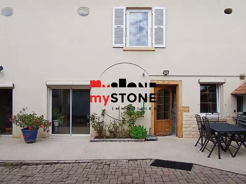 Maison, 163 m²