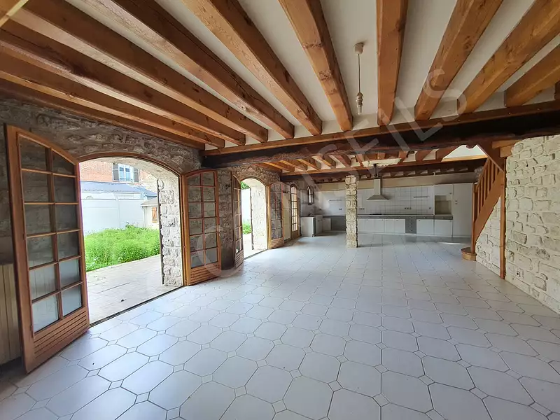 Maison, 184 m²