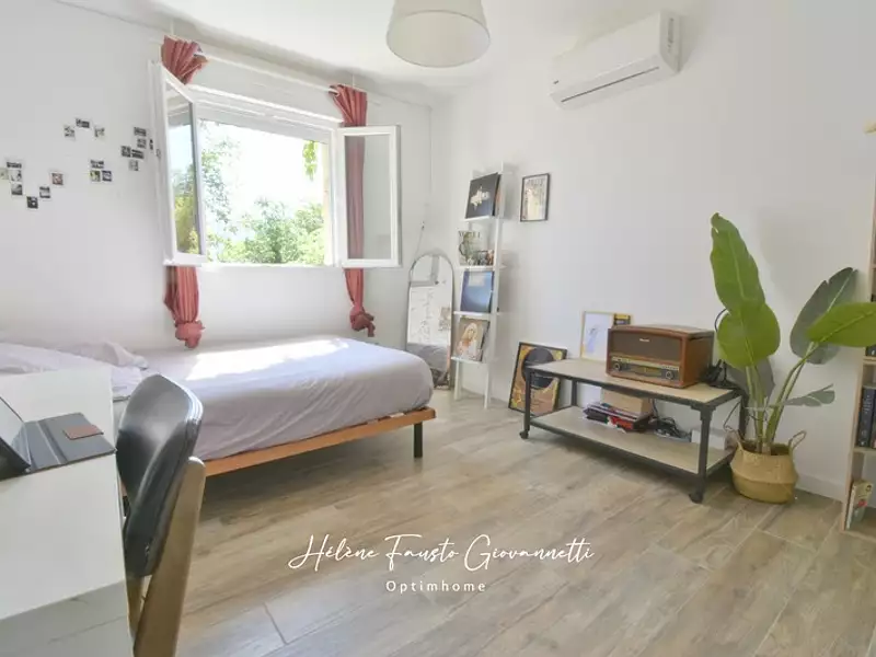 Maison, 93 m²