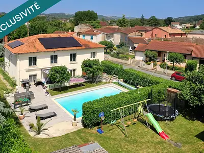 Maison, 205 m²