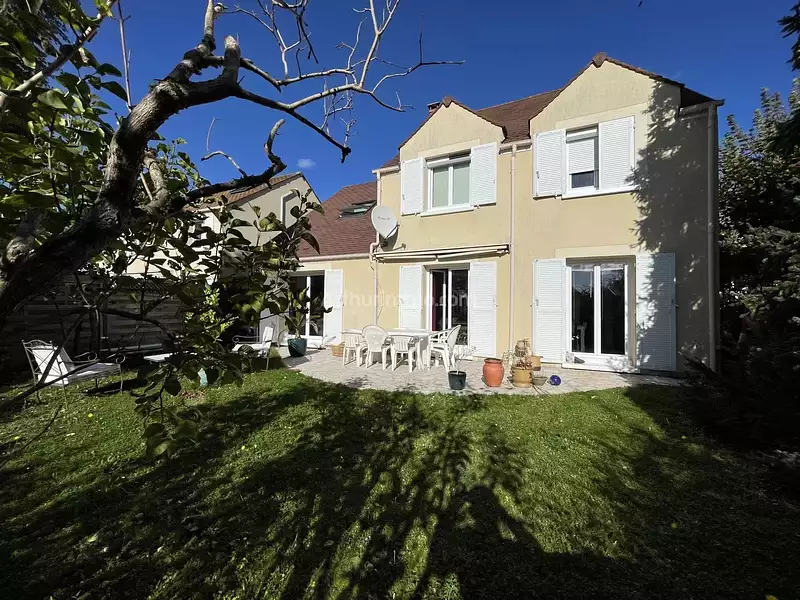 Maison, 177 m²