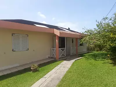 Maison, 151 m²