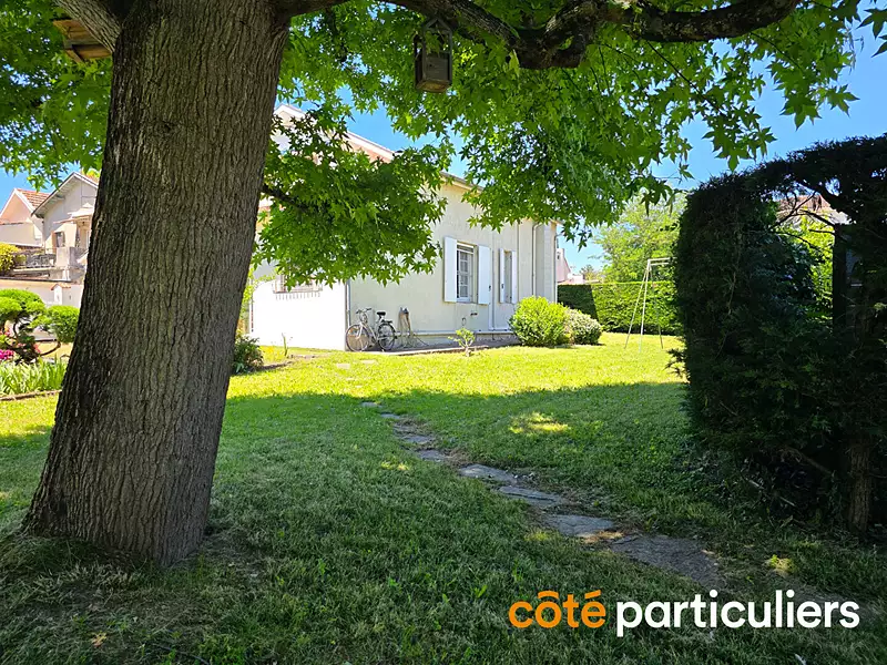 Maison, 185 m²