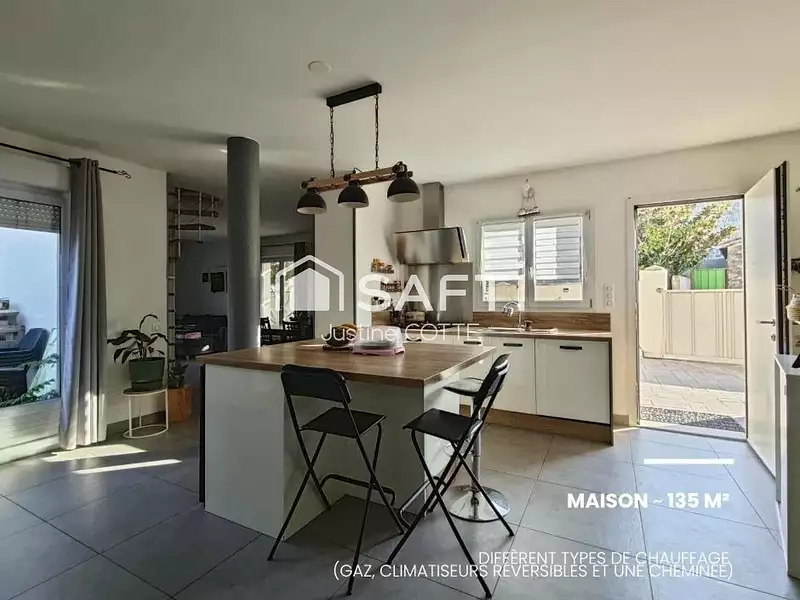 Maison, 135 m²