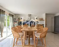 Maison, 165 m²