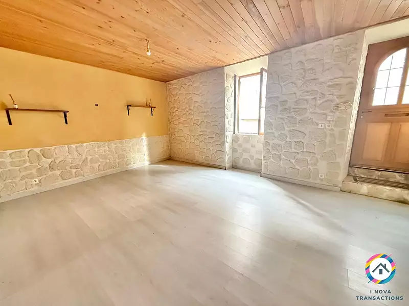Maison, 75 m²