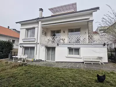 Maison, 285 m²