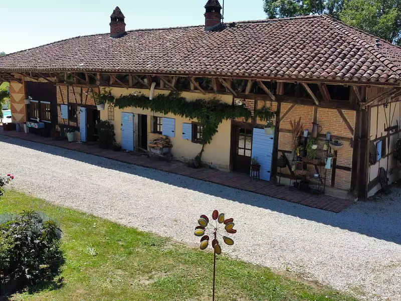 Maison, 240 m²