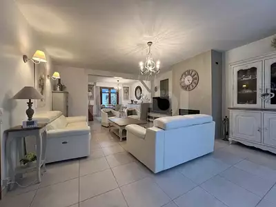 Maison, 156 m²