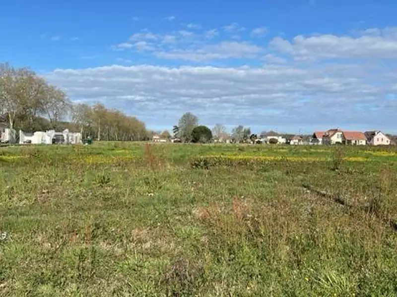 Terrain, 1 485 m²