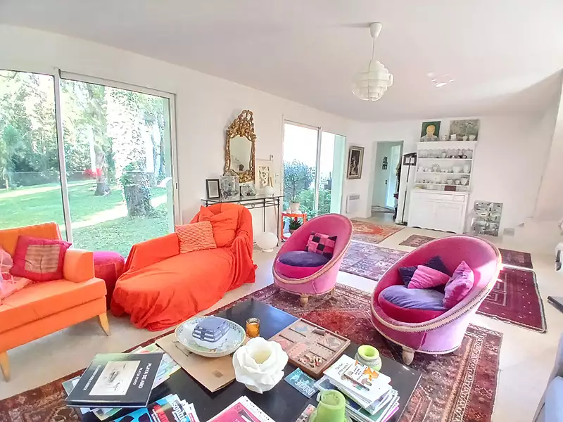 Maison, 185 m²