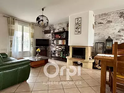 Maison, 89 m²