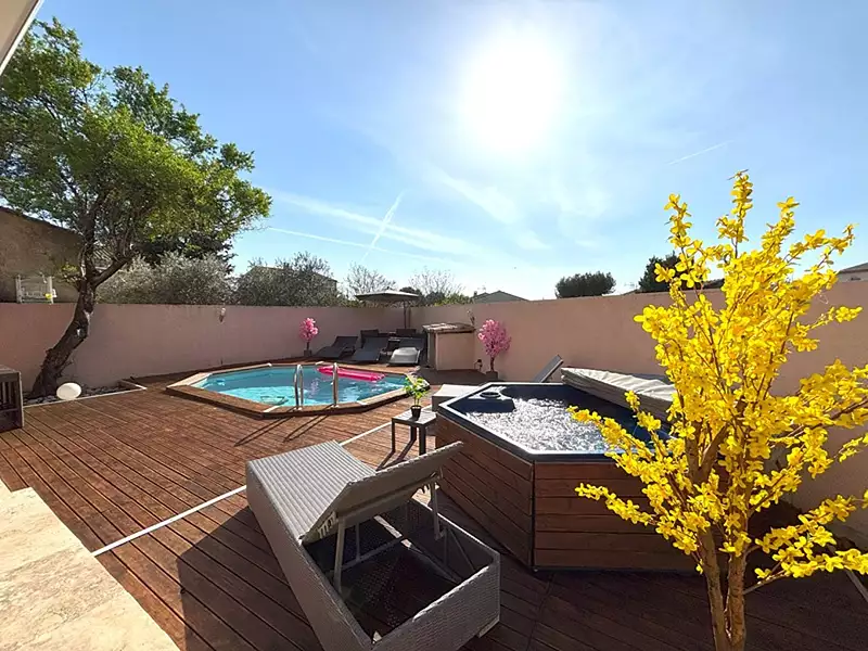 Maison, 114 m²