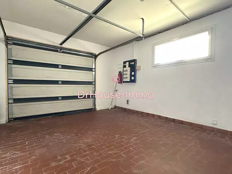 Maison, 221 m²