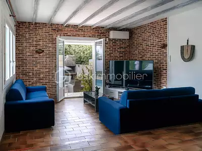 Maison, 176 m²