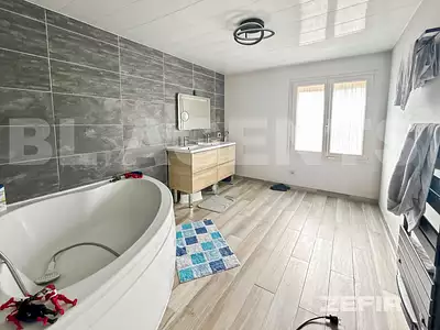 Maison, 115 m²