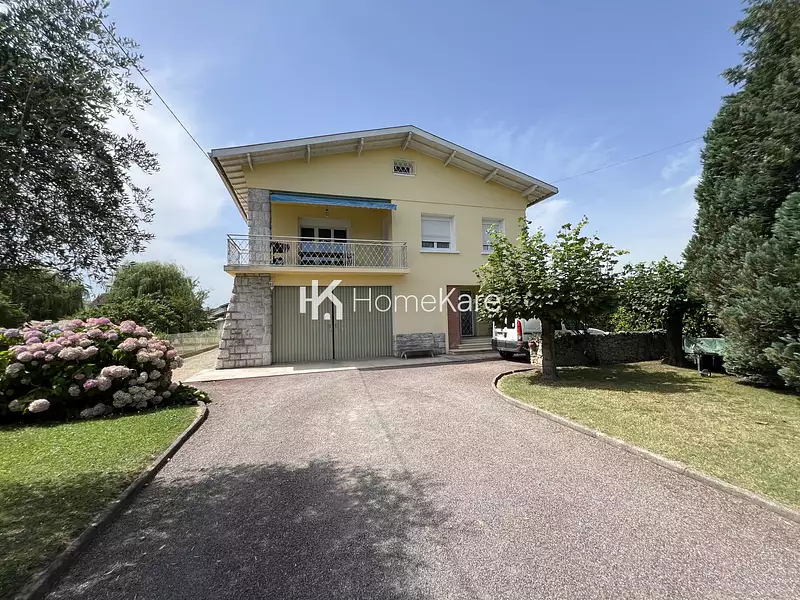 Maison, 200 m²