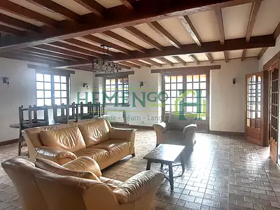 Maison, 167 m²