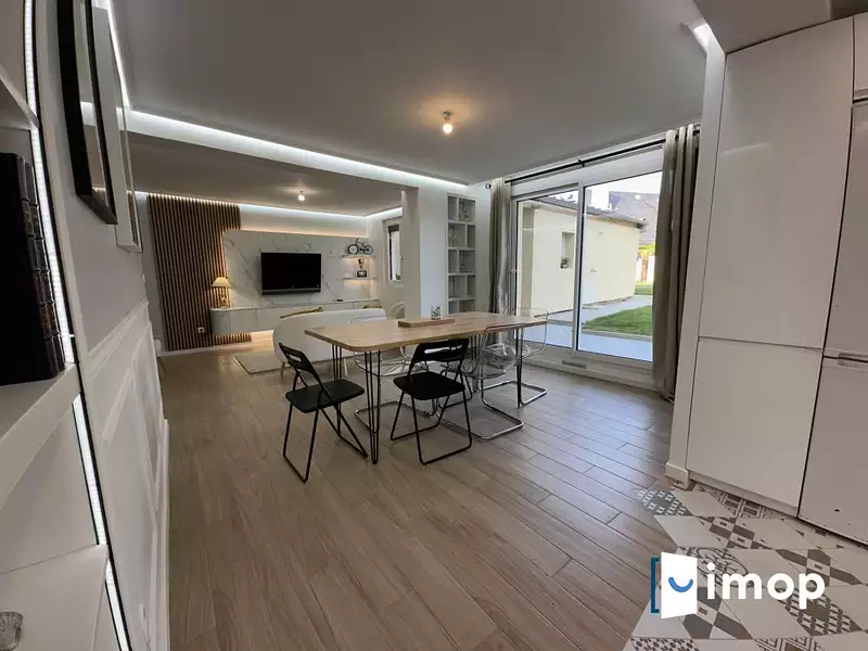 Maison, 110 m²