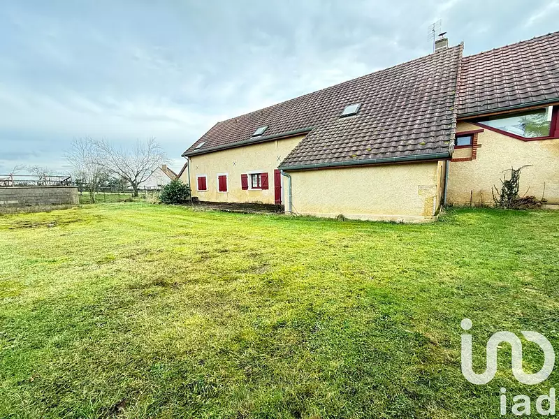 Maison, 215 m²