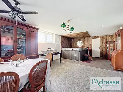 Maison, 220 m²