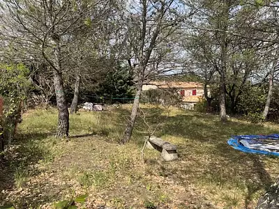 Terrain, 1 080 m²