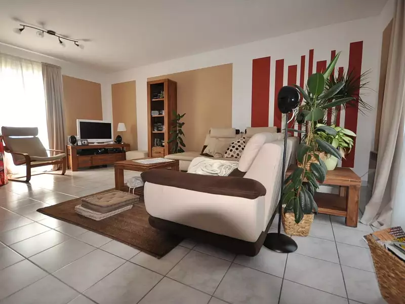 Maison, 111 m²