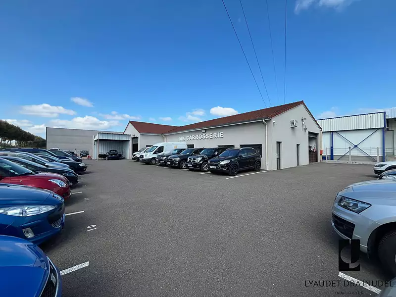 Divers, 360 m²