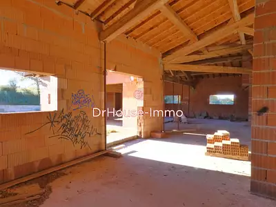 Maison, 612 m²