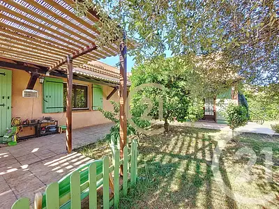 Maison, 179 m²