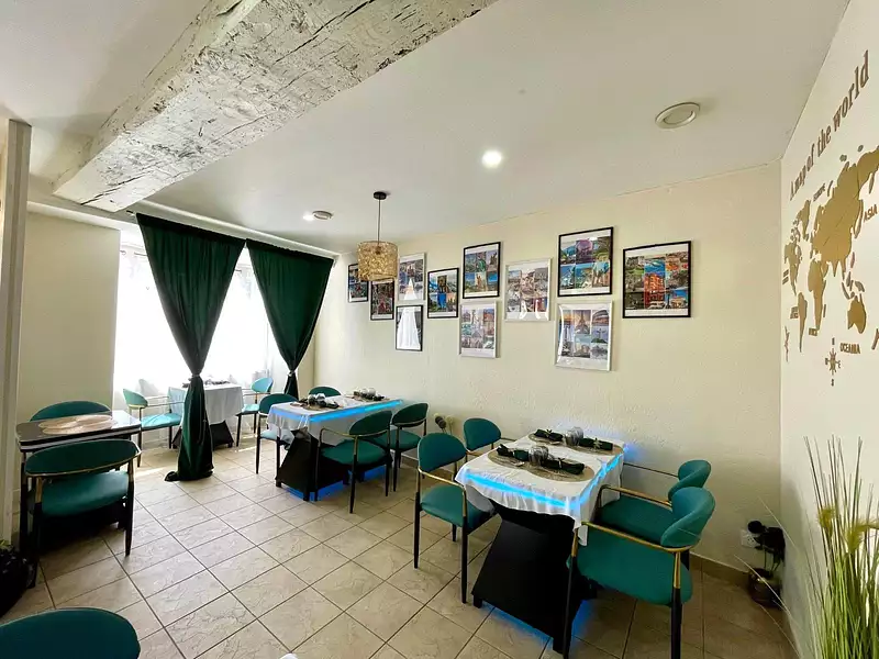 Divers, 80 m²