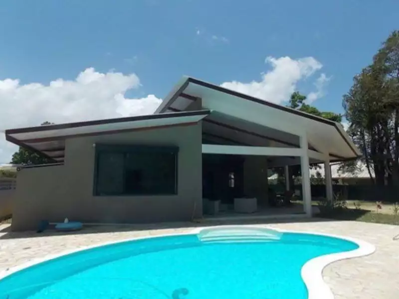 Maison, 140 m²